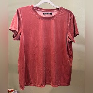 Abercrombie & Fitch Velvety Blush Pink T-Shirt Size M
